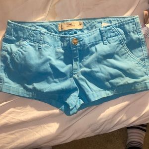 Hollister teal shorts size 7 w28
